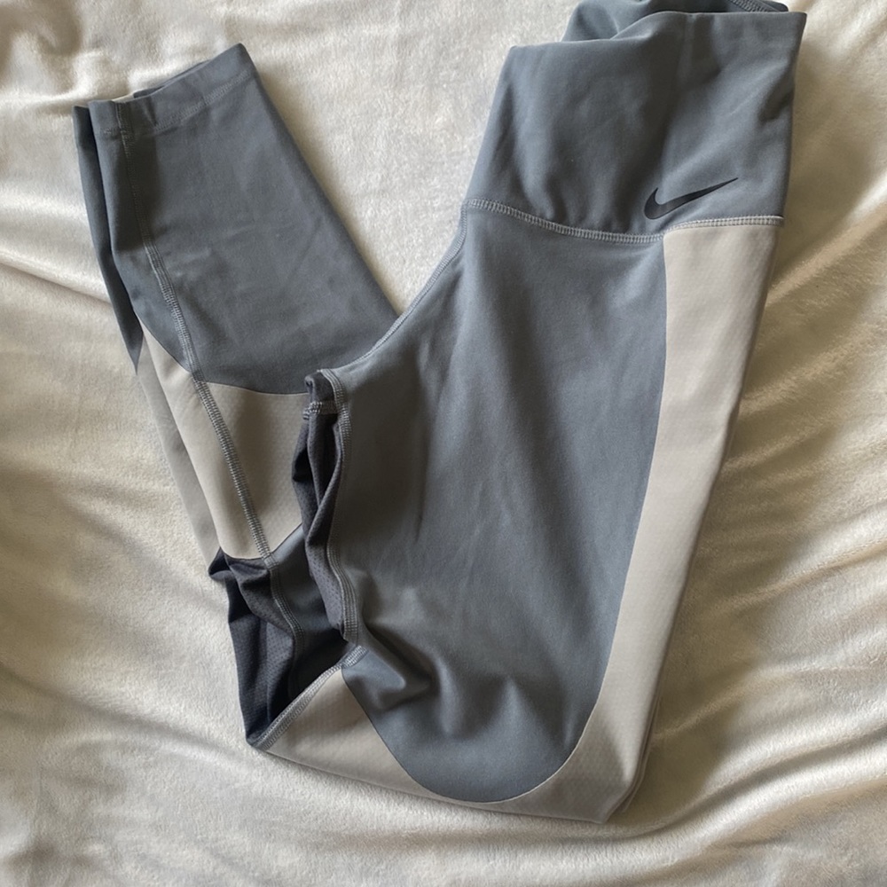 NWOT ankle length nike dry fit - Picture 3 of 3